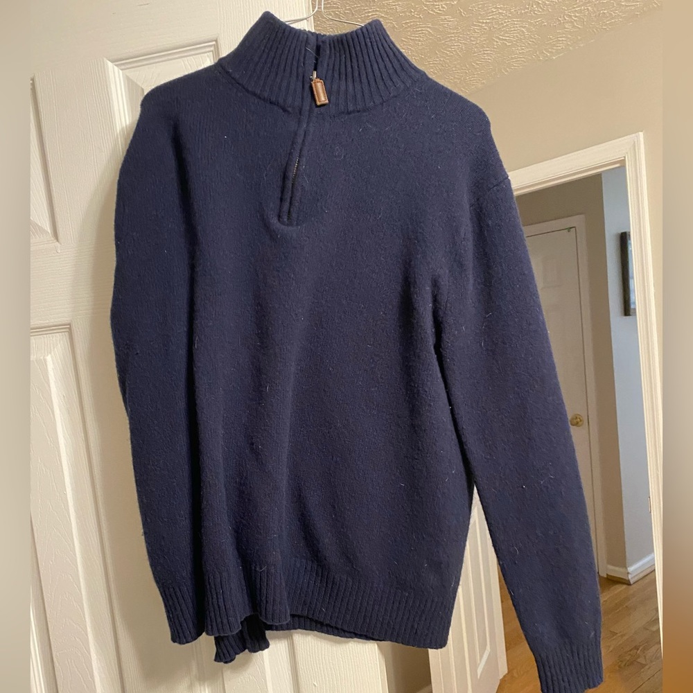 Men’s sweater